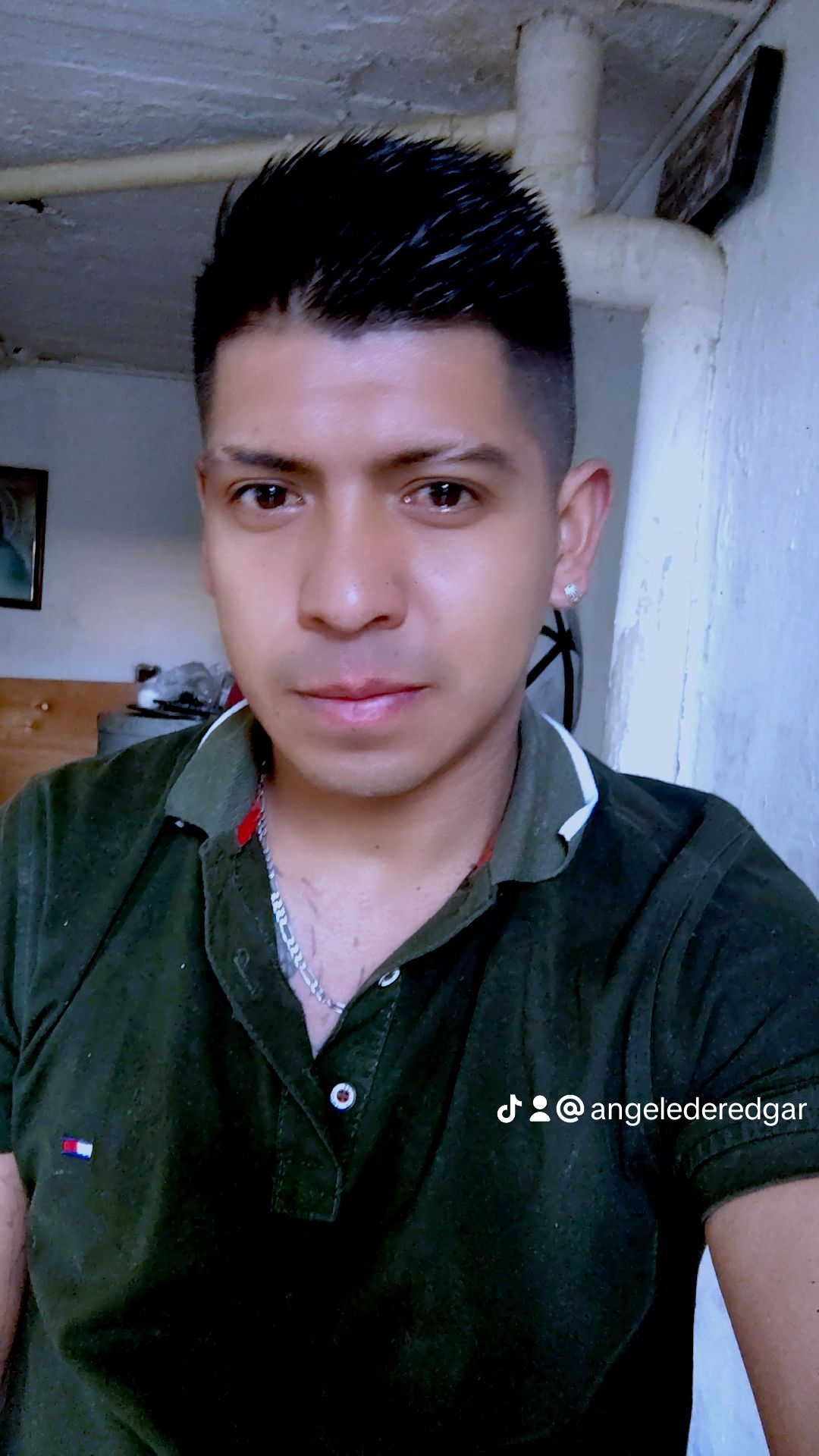 Angel Larios zepeda