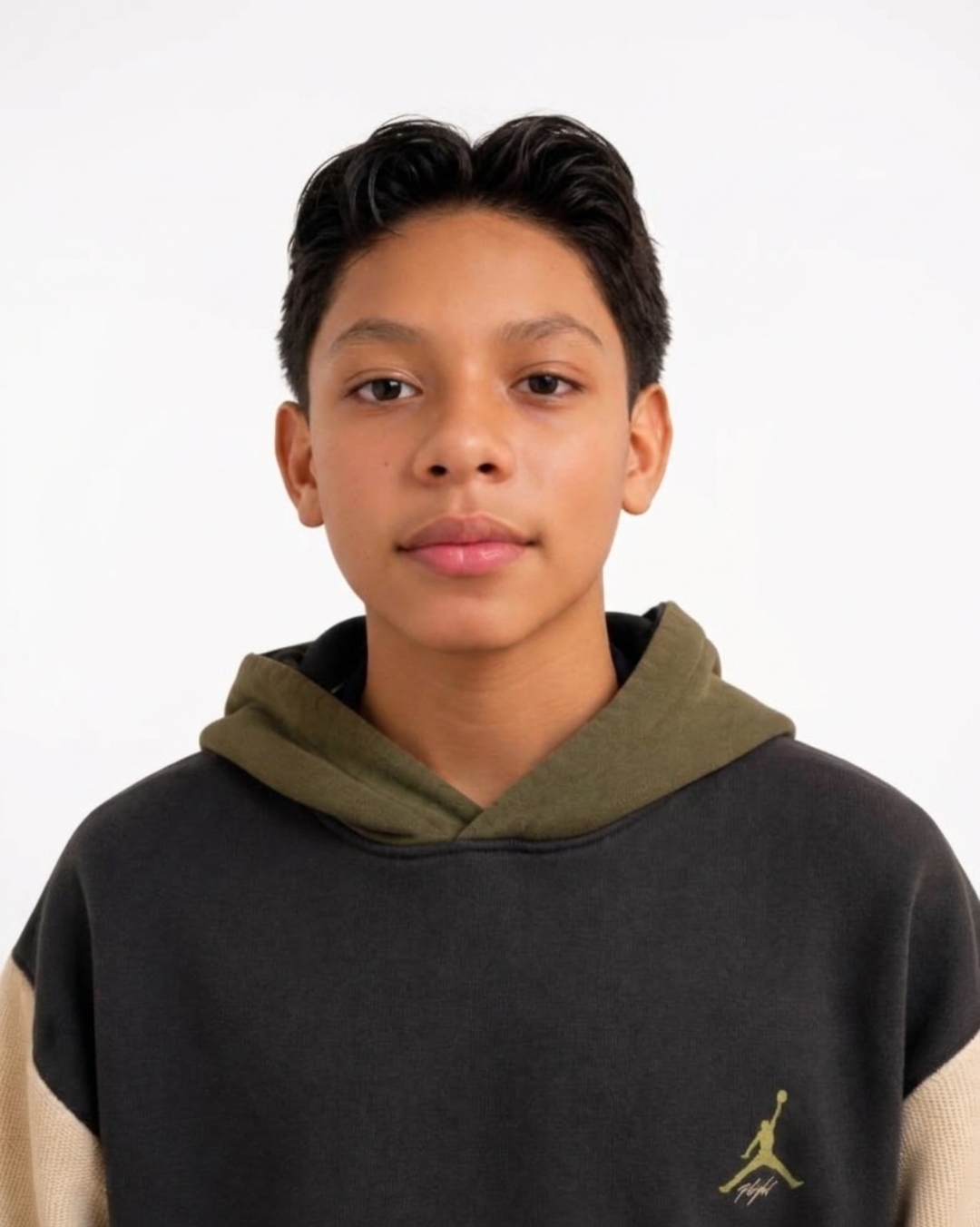 Rodrigo Hernán Colin Uribe